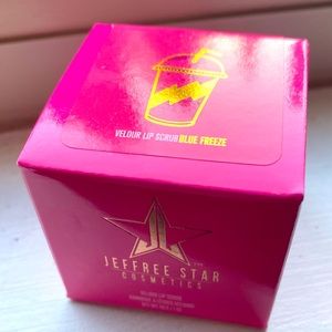 Jeffree Star Blue Freeze Lip Scrub